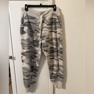 Aerie Gray Camo Joggers